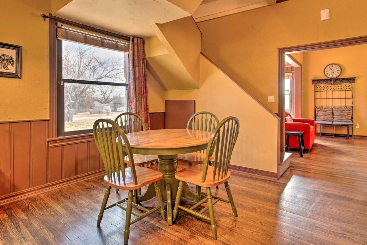 Pet-friendly Okc With Yard About 5 Mi To Dtwn! *