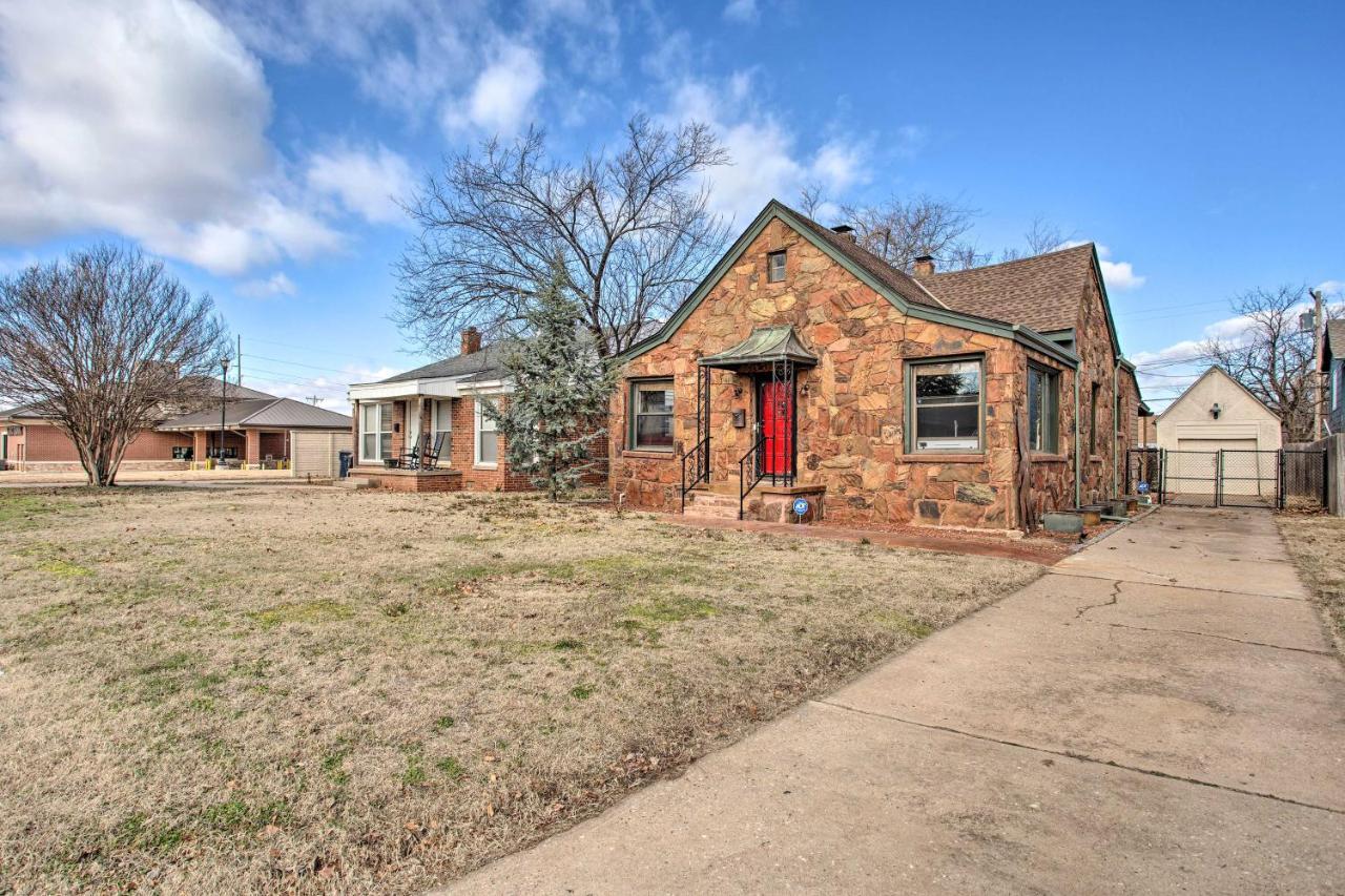 Pet-friendly Okc With Yard About 5 Mi To Dtwn! Oklahoma City